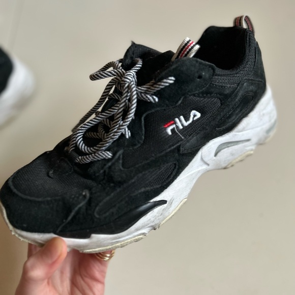 FILA sneakers - Picture 2 of 6
